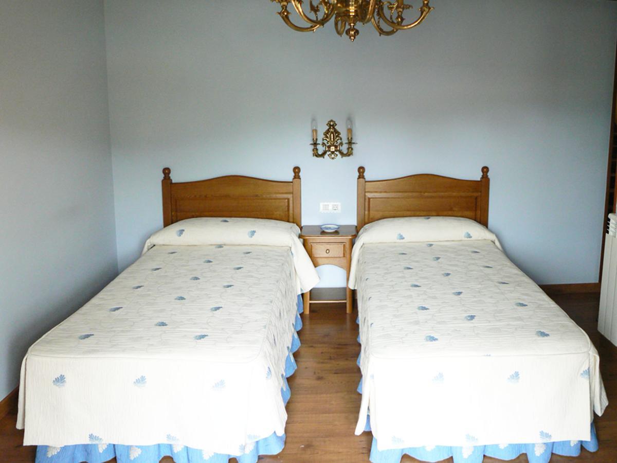 Posada Ribera Del Pas Iruz Bilik gambar
