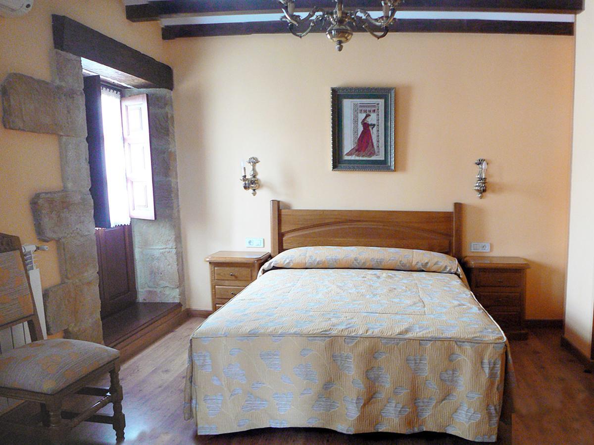 Posada Ribera Del Pas Iruz Bilik gambar
