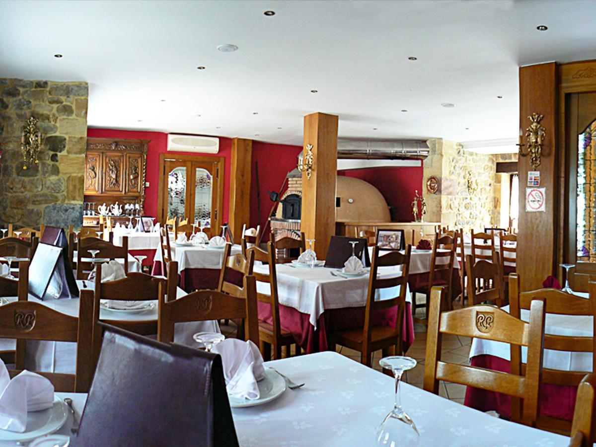 Posada Ribera Del Pas Iruz Luaran gambar